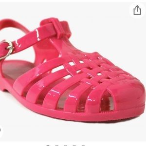 Pink jelly shoes